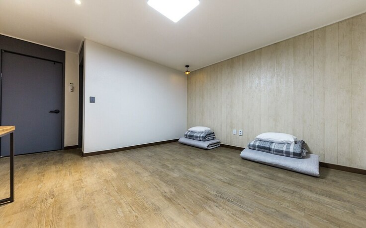 Imagen de la habitación del Hotel Jeongju Ochang Bom. Foto 26