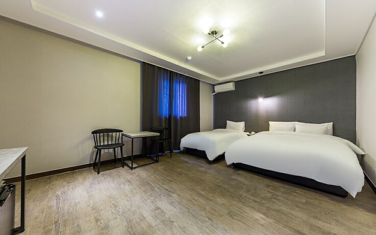 Imagen de la habitación del Hotel Jeongju Ochang Bom. Foto 29