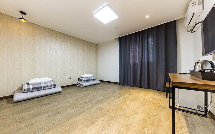 Imagen de la habitación del Hotel Jeongju Ochang Bom. Foto 30