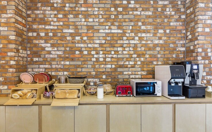 Imagen de los interiores del Hotel Jeongju Ochang Bom. Foto 32