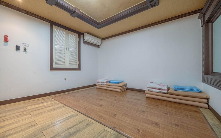 Imagen de la habitación del Hotel Jeongseon Phoenix. Foto 14