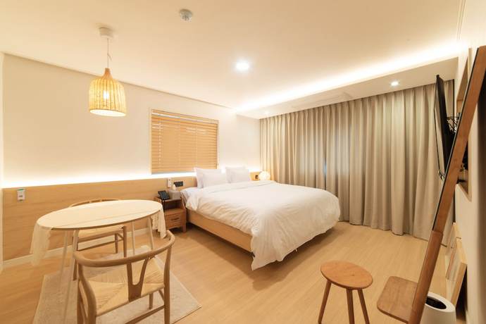Imagen de la habitación del Hotel Jeongseong. Foto 16