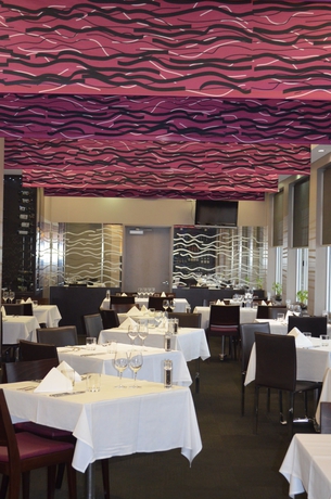 Imagen del bar/restaurante del Hotel Jephson and Apartments. Foto 2