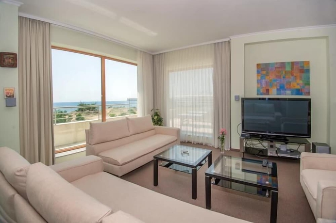 Imagen de la habitación del Hotel Jeravi. Foto 6