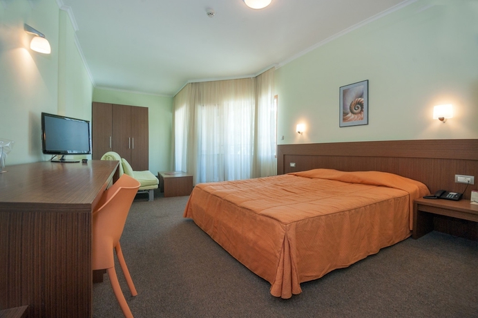 Imagen de la habitación del Hotel Jeravi. Foto 8