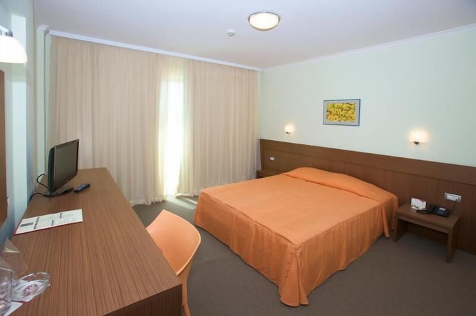 Imagen de la habitación del Hotel Jeravi. Foto 13