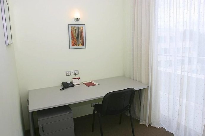 Imagen de la habitación del Hotel Jeravi. Foto 15