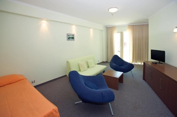 Imagen de la habitación del Hotel Jeravi. Foto 16