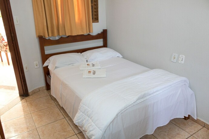 Imagen de la habitación del Hotel Jeremias. Foto 20