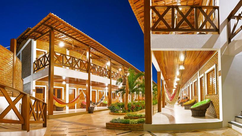 Imagen de los exteriores del Hotel Jeri. Foto 5