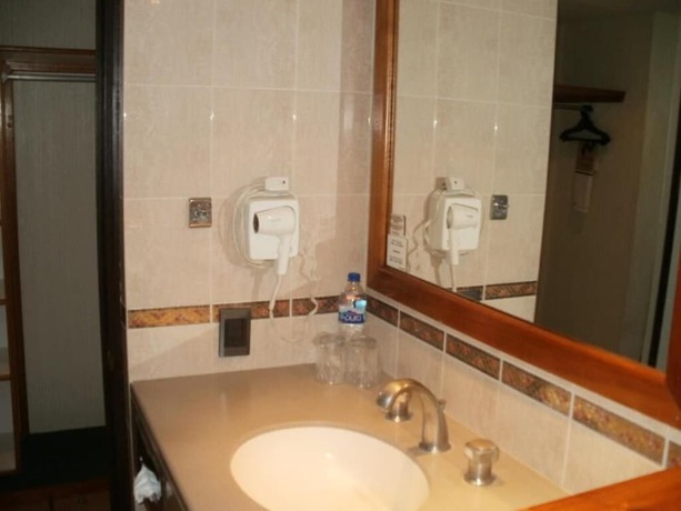 Imagen de la habitación del Hotel Jeric&oacute;. Foto 9