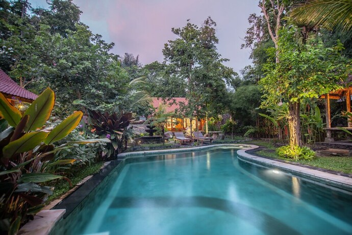 Imagen general del Hotel Jero Sebali Villa. Foto 3