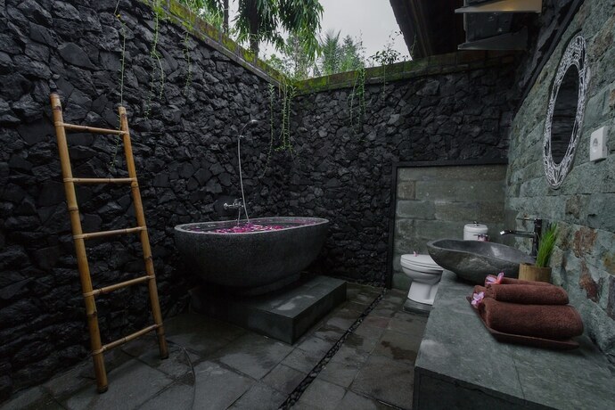 Imagen general del Hotel Jero Sebali Villa. Foto 7