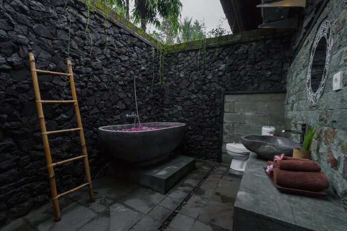 Imagen de la habitación del Hotel Jero Sebali Villa. Foto 24