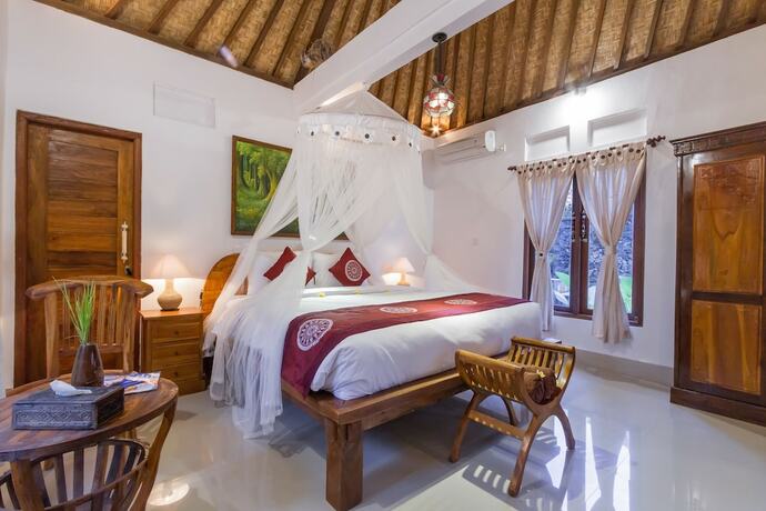 Imagen de la habitación del Hotel Jero Sebali Villa. Foto 29