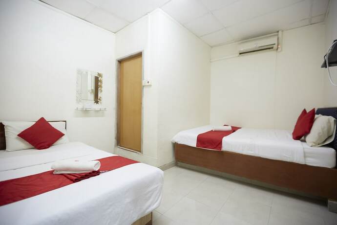 Imagen de la habitación del Hotel Jerteh. Foto 15