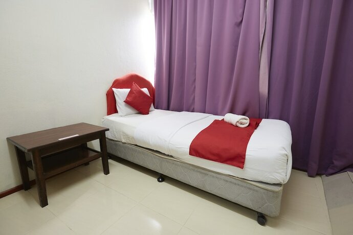 Imagen de la habitación del Hotel Jerteh. Foto 18