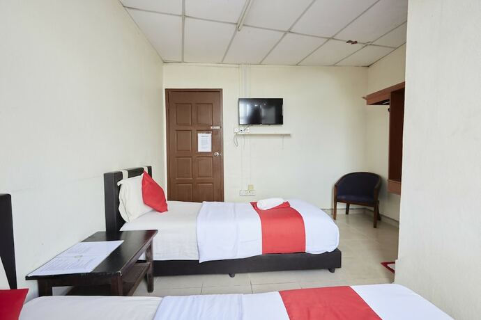Imagen de la habitación del Hotel Jerteh. Foto 19