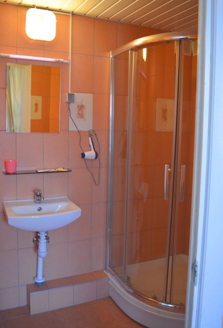 Imagen de la habitación del Hotel Jeruzale. Foto 14