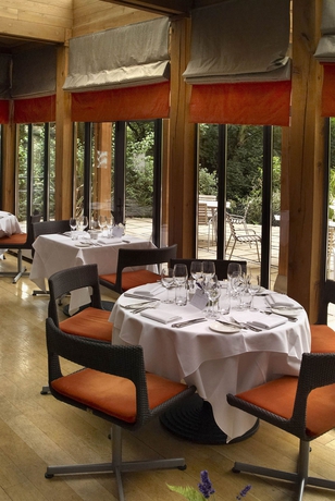 Imagen del bar/restaurante del Hotel Jesmond Dene House. Foto 5
