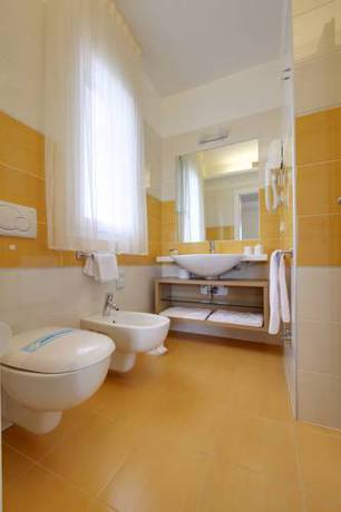 Imagen de la habitación del Hotel Jesolopalace and. Foto 12