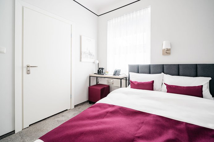 Imagen de la habitación del Hotel Jess and Spa Warsaw Old Town. Foto 5