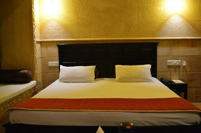 Imagen de la habitación del Hotel Jessulkot. Foto 22