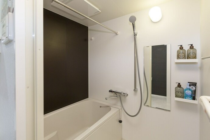 Imagen de la habitación del Hotel Jesus Square Nippombashi. Foto 29