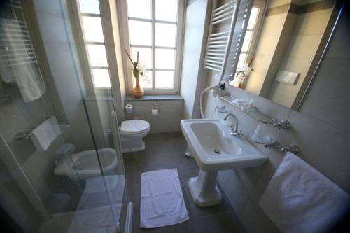 Imagen de la habitación del Hotel Jet, Aeropuerto de Tur&iacute;n-Caselle. Foto 6