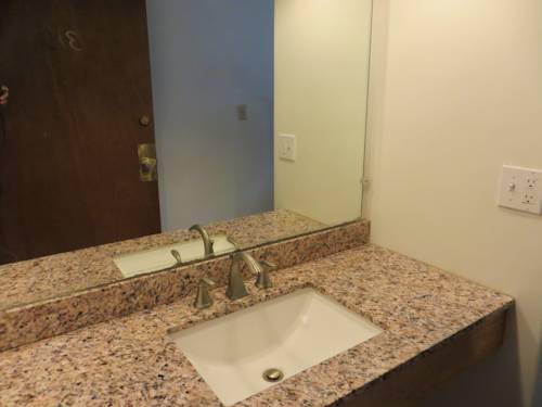 Imagen de la habitación del Hotel Jet Inn. Foto 10