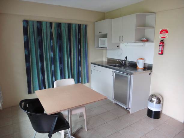 Imagen de la habitación del Hotel Jet Over. Foto 4