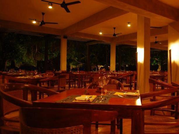 Imagen general del Hotel Jetwing Beach. Foto 9