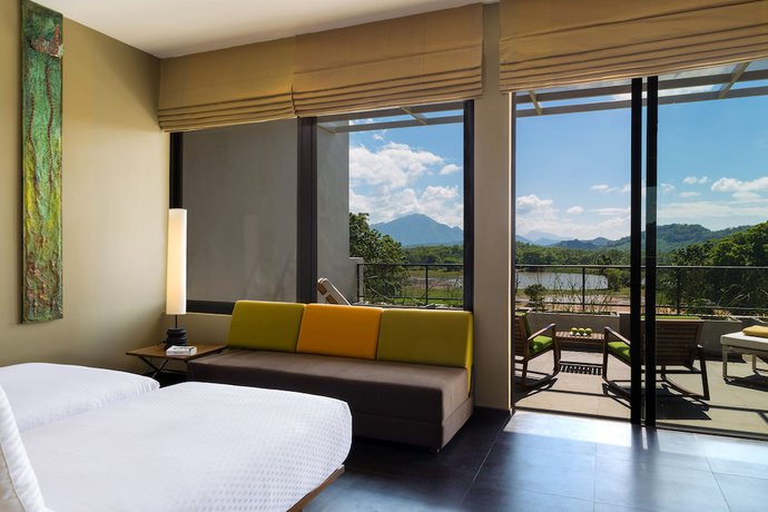 Imagen de la habitación del Hotel Jetwing Lake. Foto 6