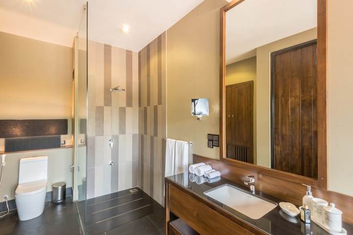 Imagen de la habitación del Hotel Jetwing Lake. Foto 9