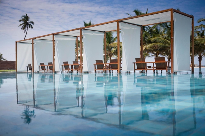 Imagen de los exteriores del Hotel Jetwing Sea. Foto 9