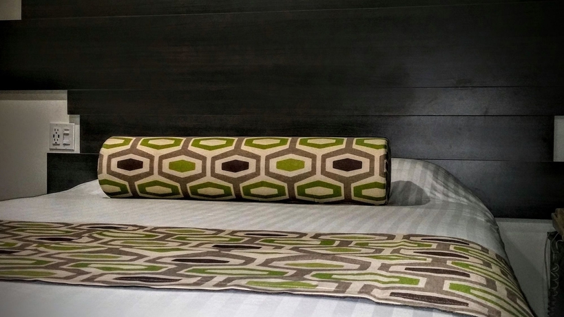 Imagen de la habitación del Hotel Jewel City Inn. Foto 12