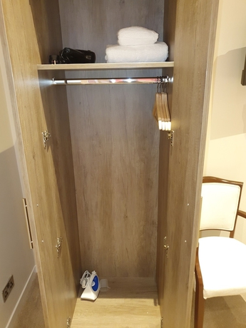 Imagen de la habitación del Hotel Jewel Guest House. Foto 6