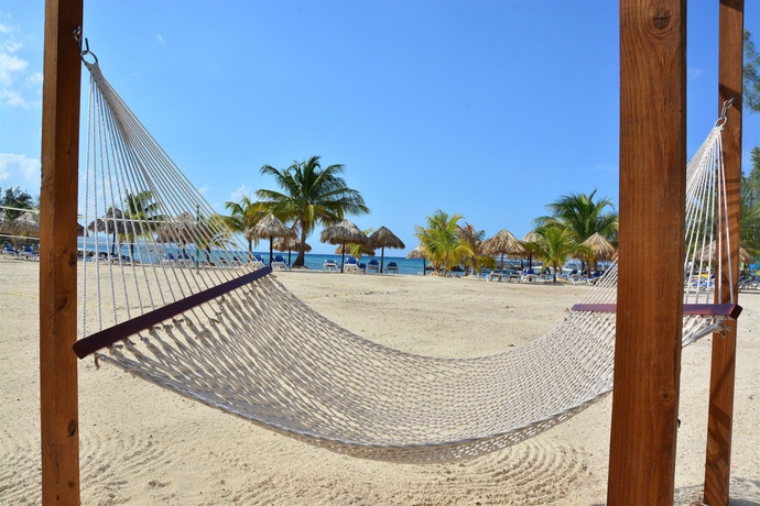 Imagen de los exteriores del Hotel Jewel Paradise Cove Adult Beach Resort and Spa &ndash; All Inclusive. Foto 12