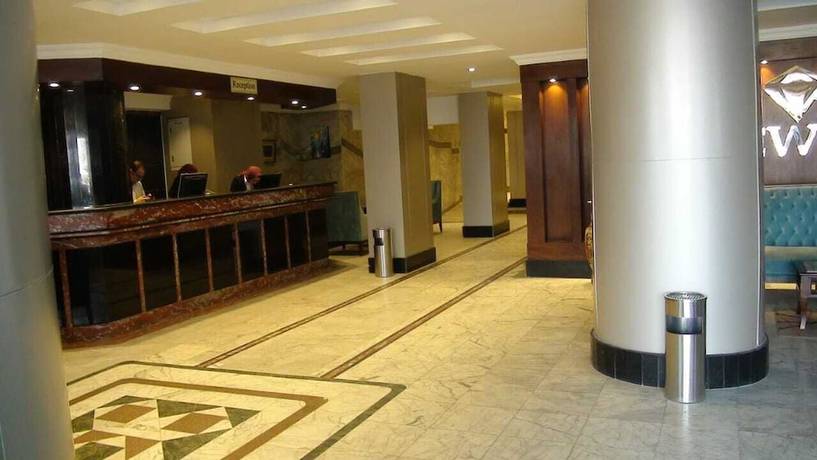 Imagen de los interiores del Hotel Jewel San Stefano. Foto 16