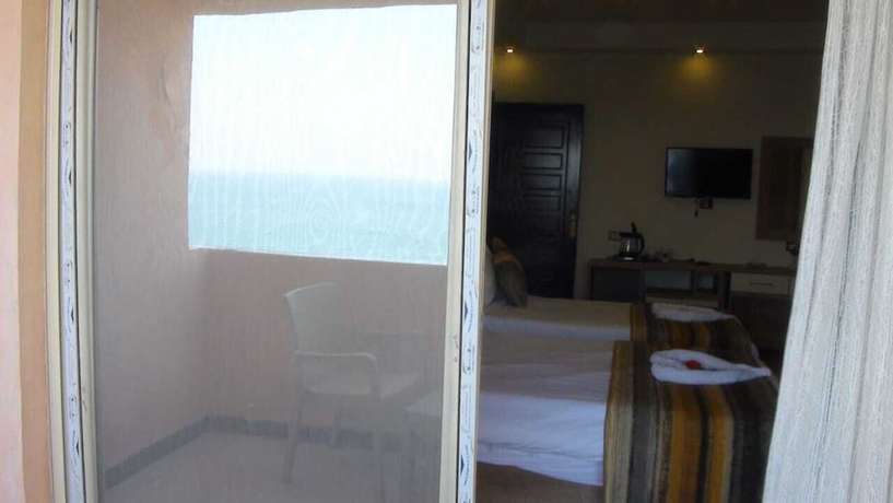 Imagen de la habitación del Hotel Jewel San Stefano. Foto 13