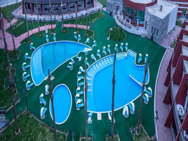 Imagen de la piscina del Hotel Jewel Sports City and Aqua Park. Foto 21