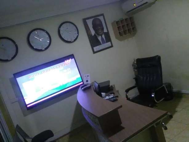 Imagen de los interiores del Hotel Jewima. Foto 10