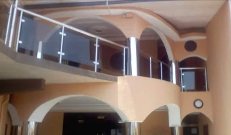 Imagen de los interiores del Hotel Jewima. Foto 13