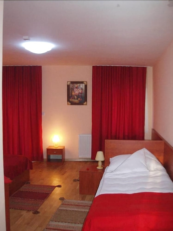 Imagen de la habitación del Hotel Jezero, Sarajevo. Foto 11