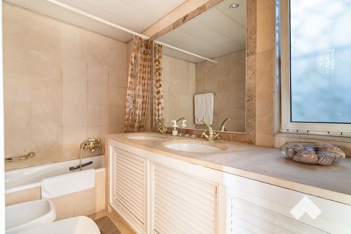 Imagen general del Hotel Jgf201 &middot; Spacious Villa in Jardim do Golfe Pool. Foto 3