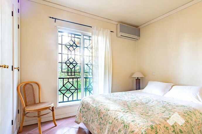 Imagen de la habitación del Hotel Jgf201 &middot; Spacious Villa in Jardim do Golfe Pool. Foto 20
