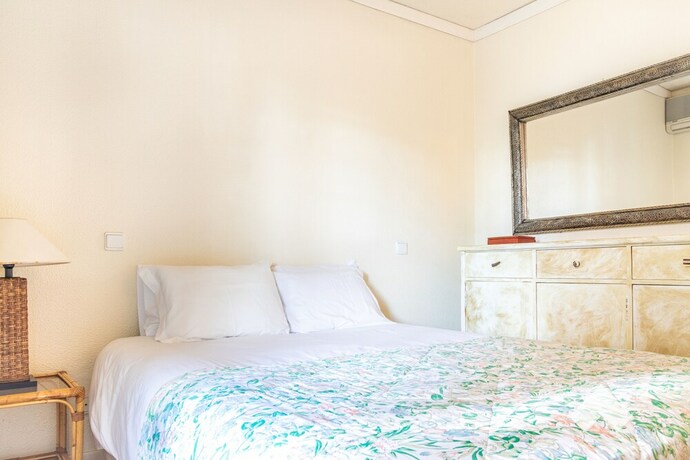 Imagen general del Hotel Jgf201 &middot; Spacious Villa in Jardim do Golfe Pool. Foto 18