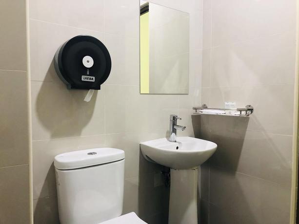 Imagen de la habitación del Hotel Jh (sg Clean). Foto 4