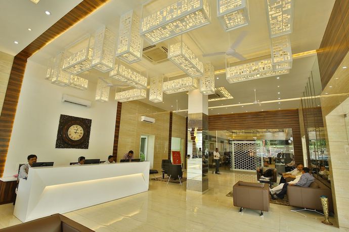 Imagen de los interiores del Hotel Jhansi. Foto 20