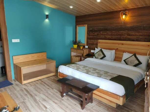 Imagen de la habitación del Hotel Jharipani Castle. Foto 18